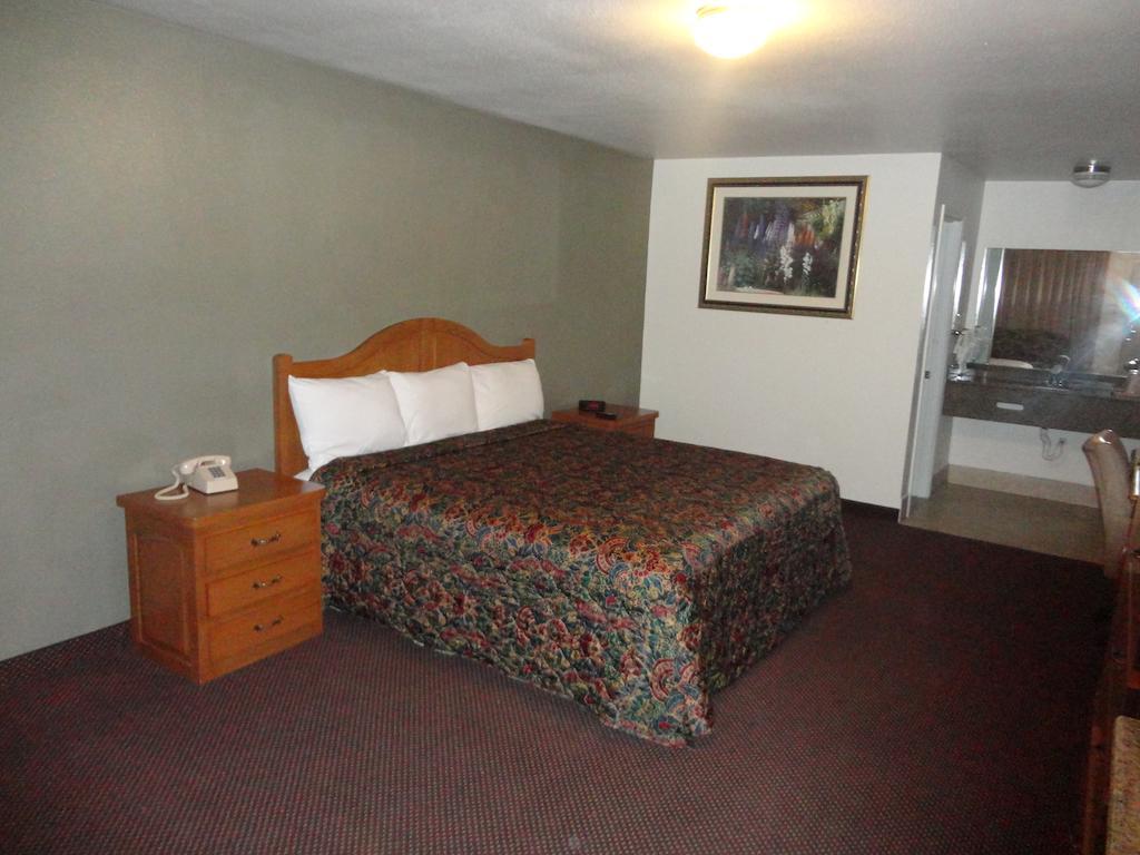Garden Inn And Suites Silsbee Eksteriør billede